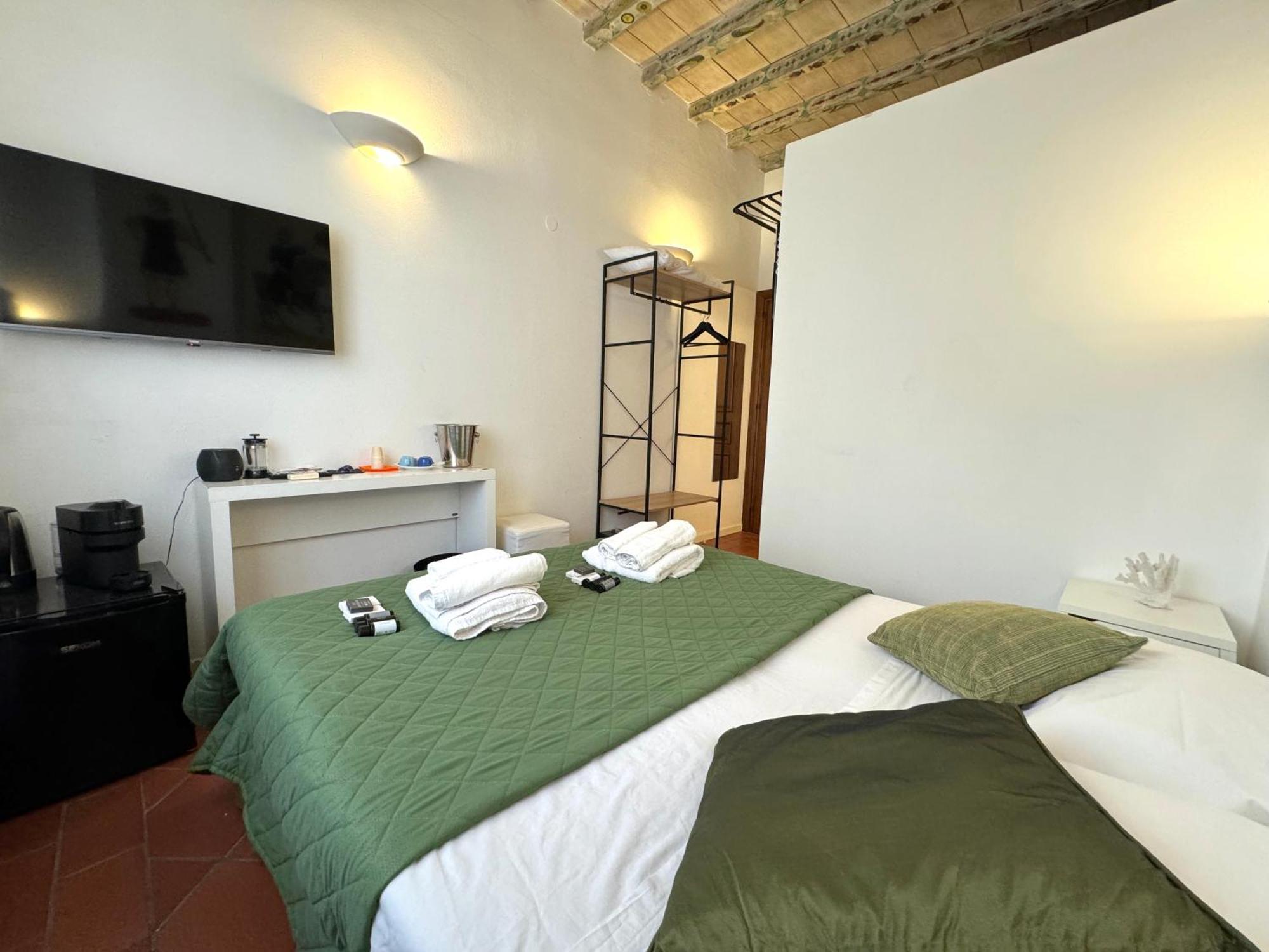 B&B Antichi Colori Чинизи Экстерьер фото