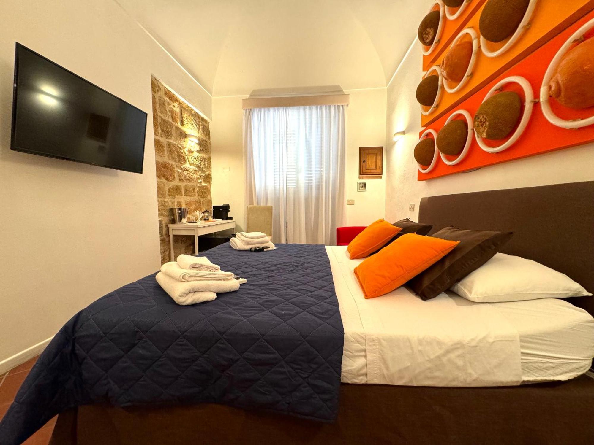 B&B Antichi Colori Чинизи Экстерьер фото